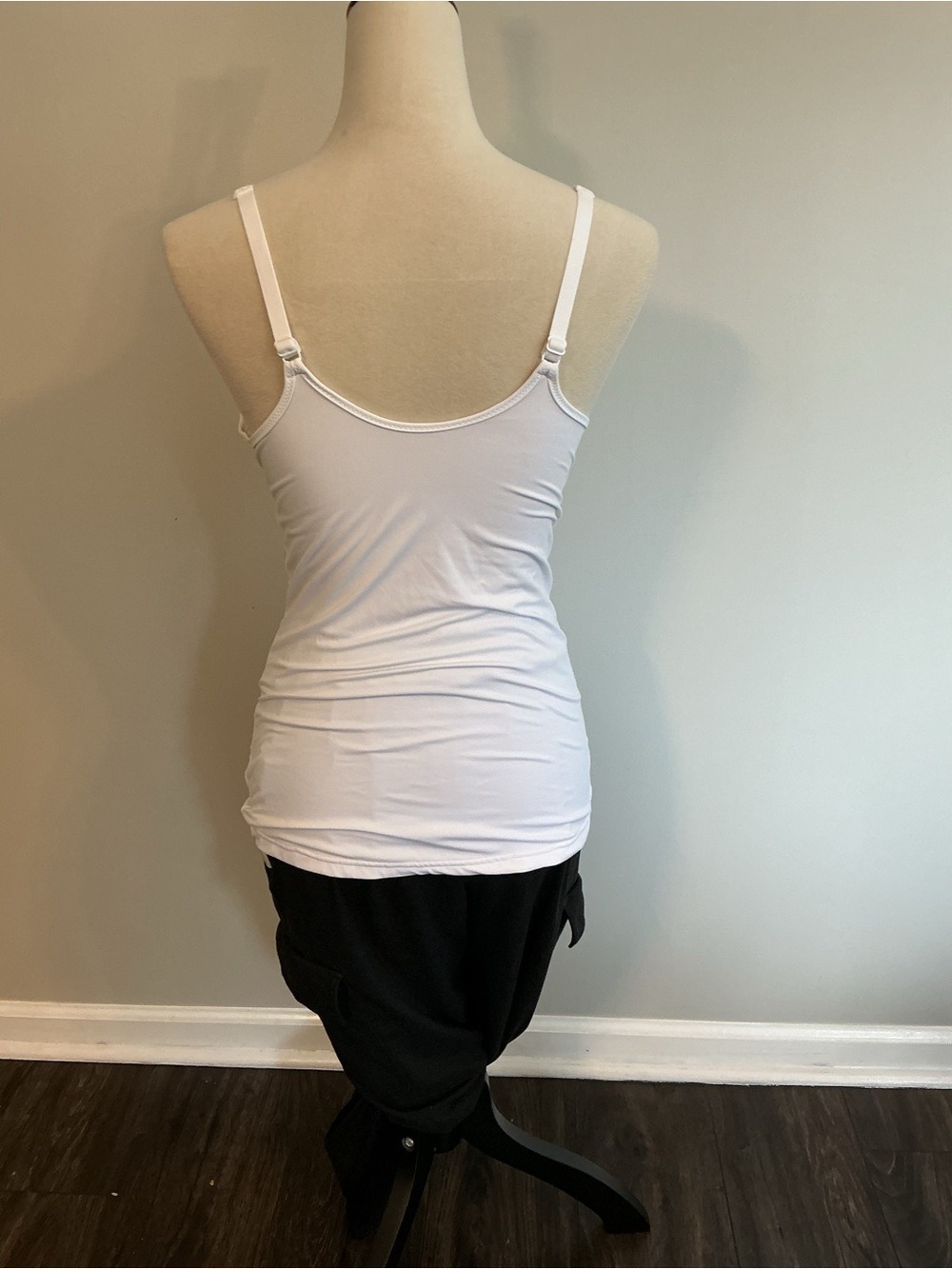 FOUR Piece Neutral Shapewear & Layering Cami Bundle! - Picture 7 of 16